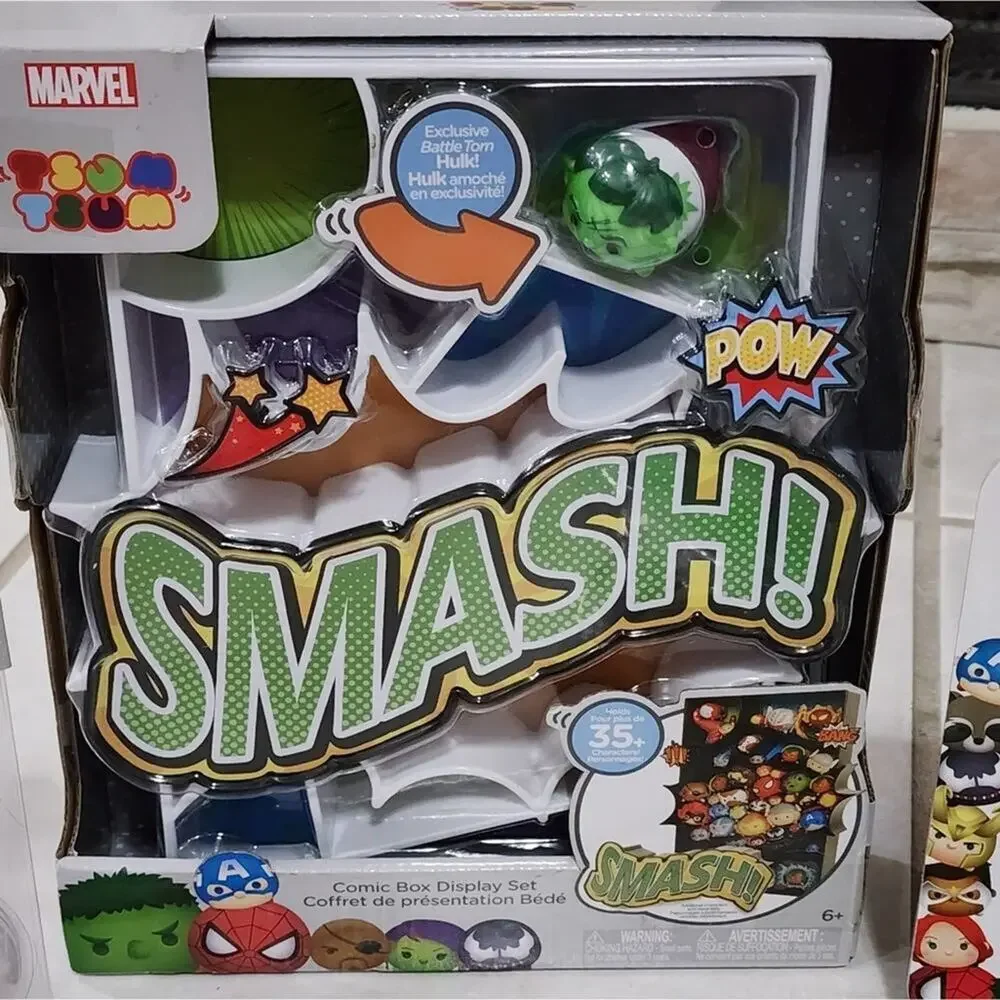 Marvel Tsum Tsum Comic Box‎ Display and 12 Toy Figures new!!